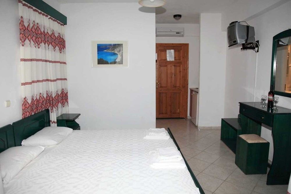 La Casa Di Nonna Anna Apart otel Nikiana Dış mekan fotoğraf